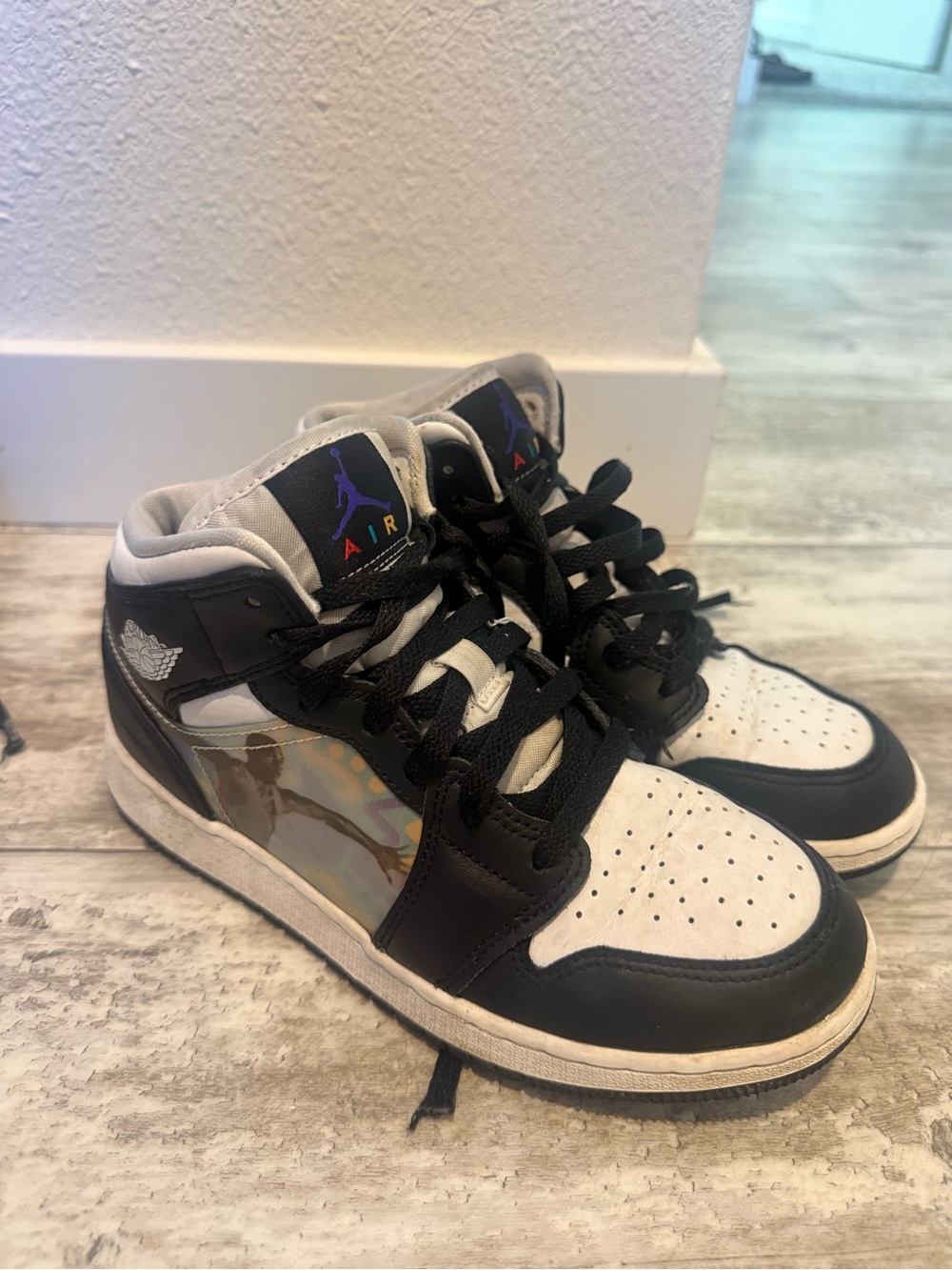 Jordan Kids Mid-Top Sneakers in Black, White and Iridescent